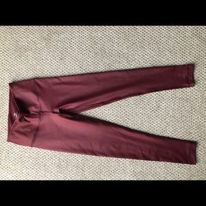 Maroon leggings